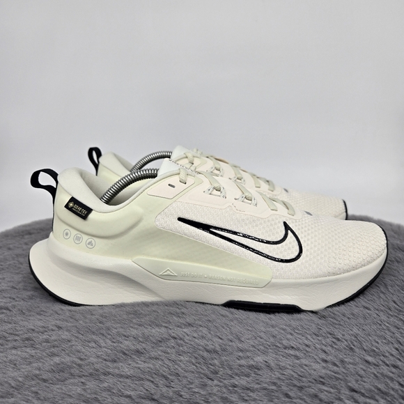 New Nike Juniper Trail 2 GTX V2 Women's Running Shoes Size 10 - Picture 3 of 8